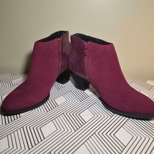Vionic Ankle Booties